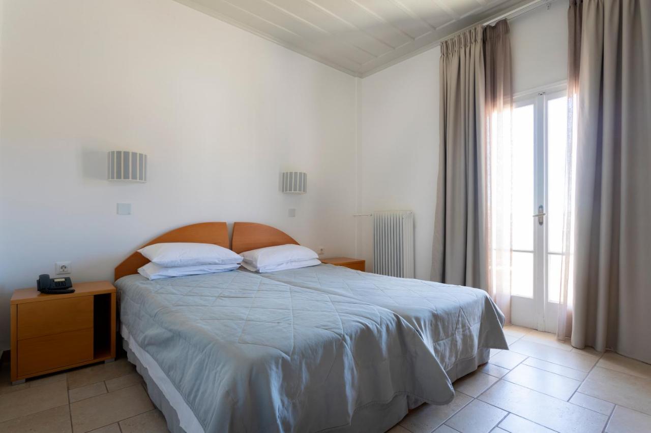 Hotel Roumani Spétses Exteriör bild